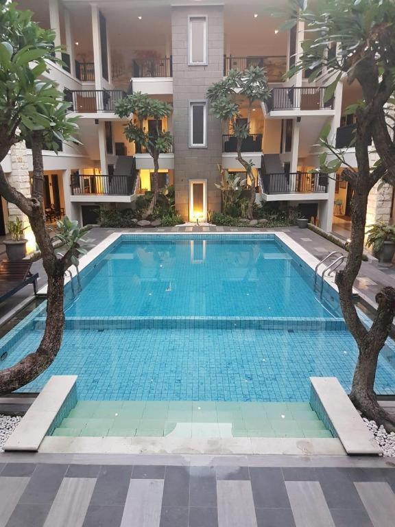 Bintang Mulia Hotel Jembel Εξωτερικό φωτογραφία